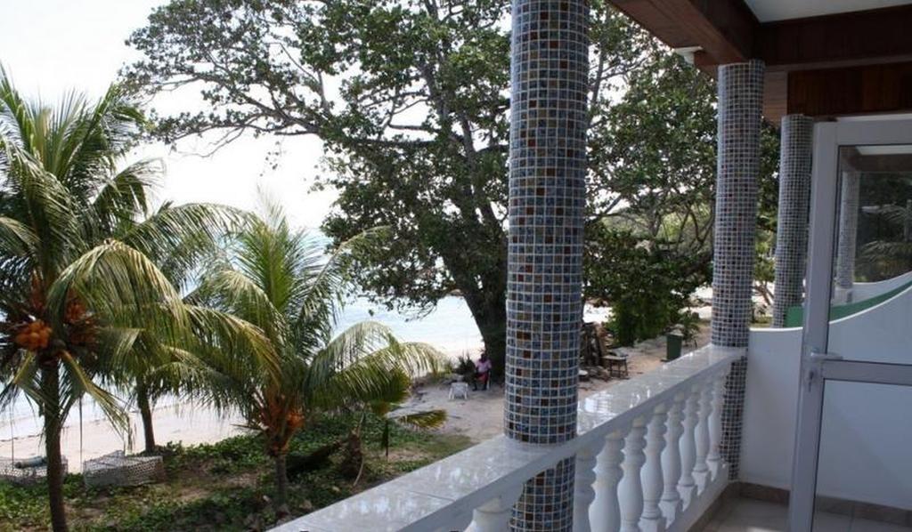 לה דיג Moonlight Beach Villa חדר תמונה
